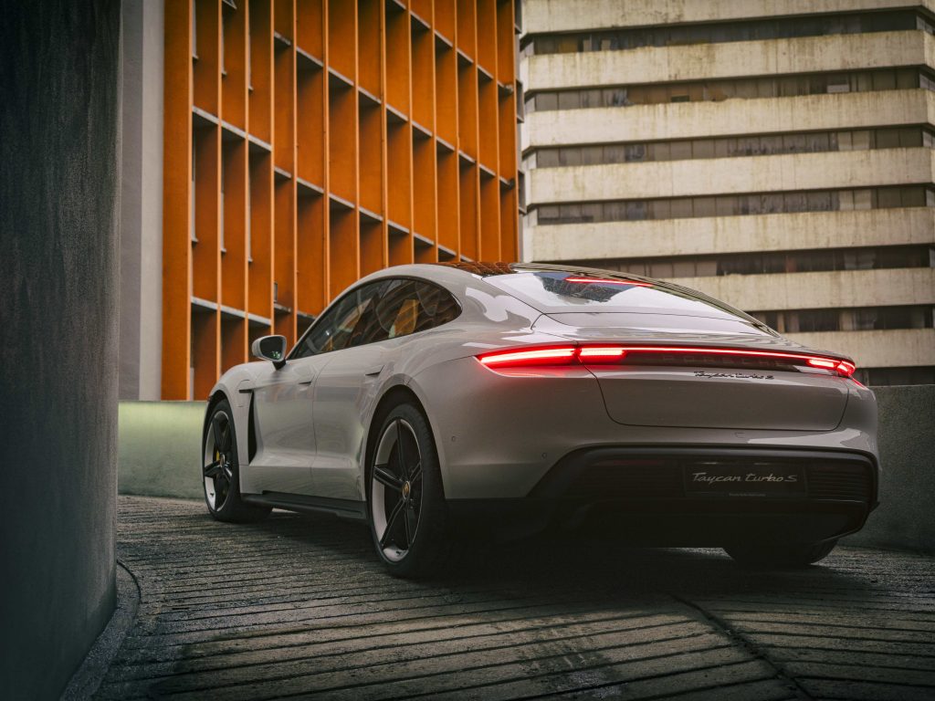 Rekayasa Presisi dan Protokol Pengendalian Mutu Komprehensif dalam Proses Kawalan Mutu Pembuatan Porsche 911
