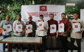 Peran Komunitas Bisnis Islami Dalam Meningkatkan Akhlak dan Perekonomian Umat